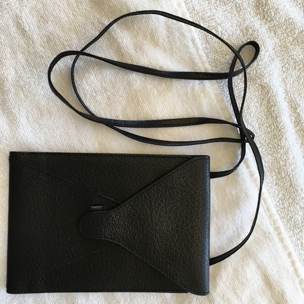 Gucci black leather travel case / wallet